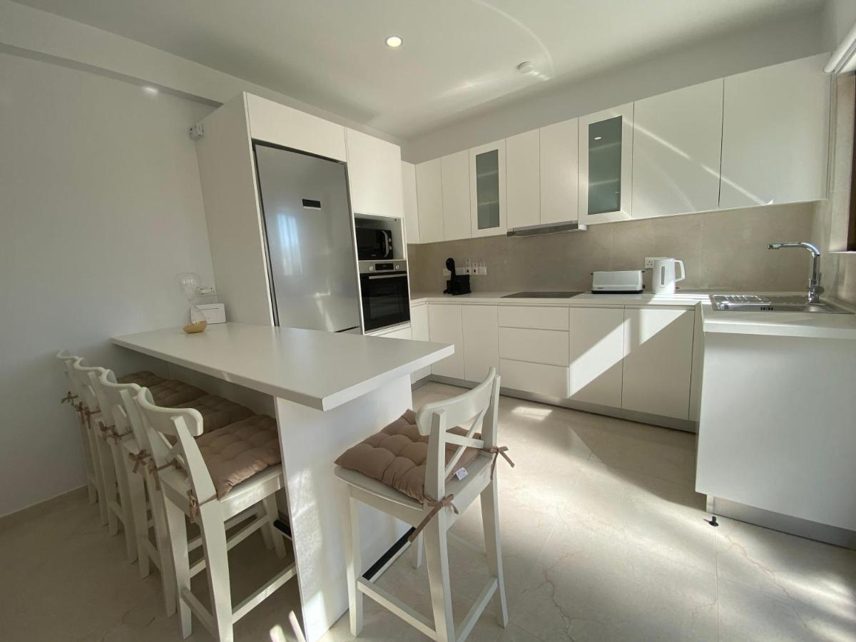 Phaedrus Living: City View Luxury Flat Androcleous Paphos Luaran gambar