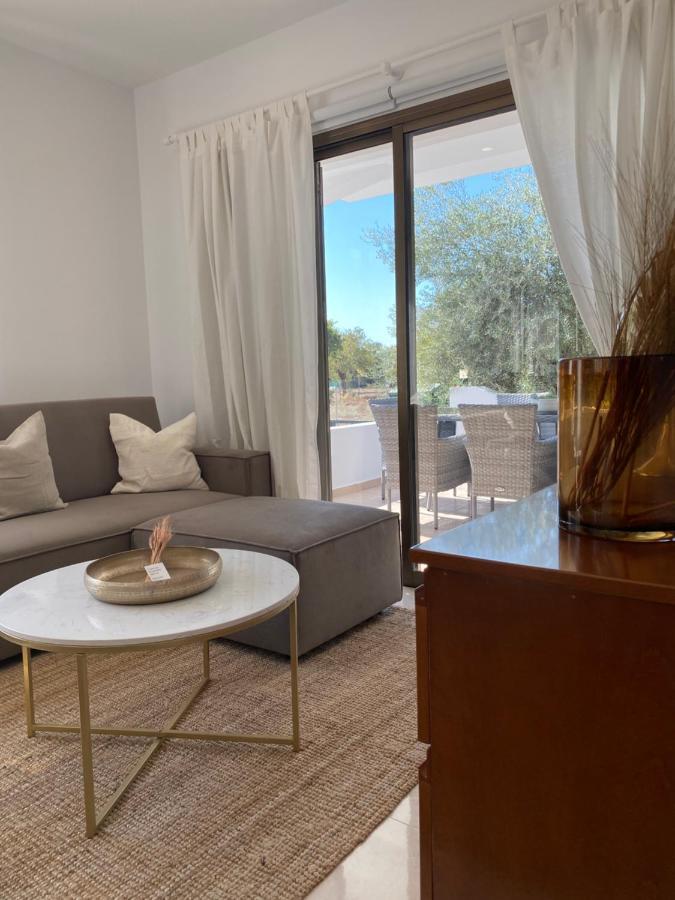 Phaedrus Living: City View Luxury Flat Androcleous Paphos Luaran gambar