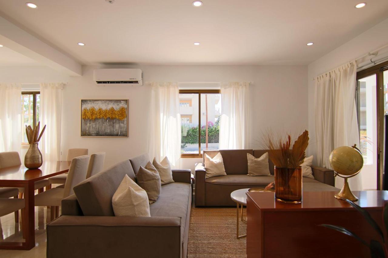 Phaedrus Living: City View Luxury Flat Androcleous Paphos Luaran gambar